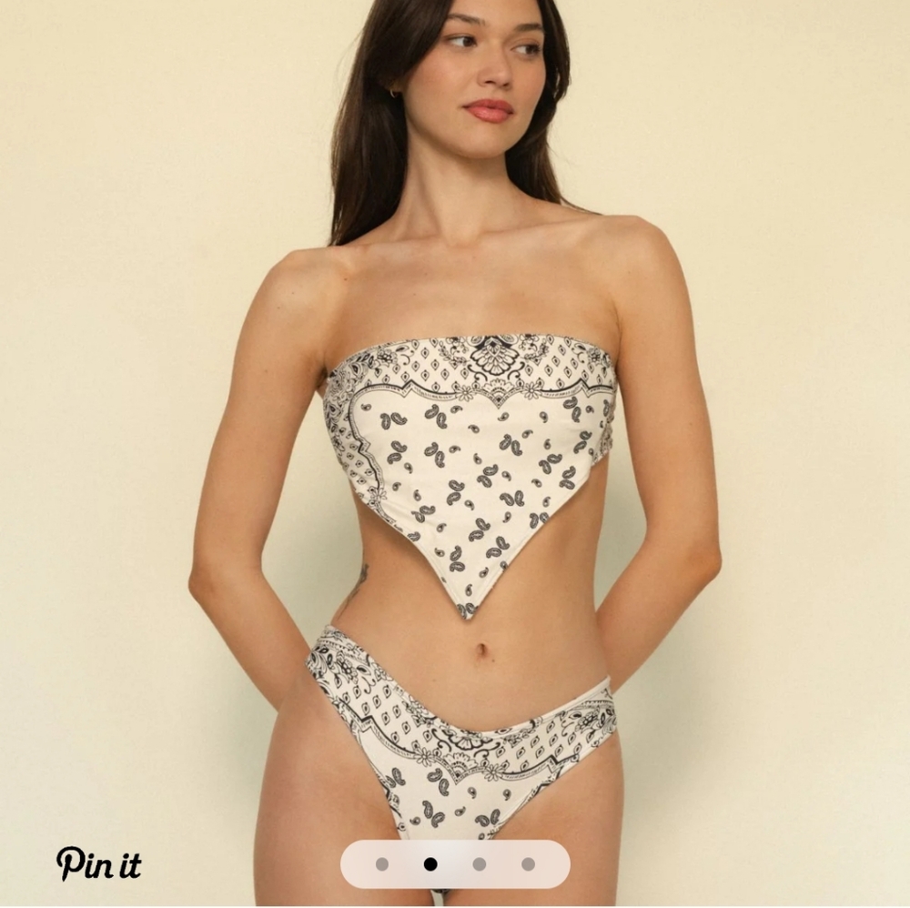 Montce Bikini Set